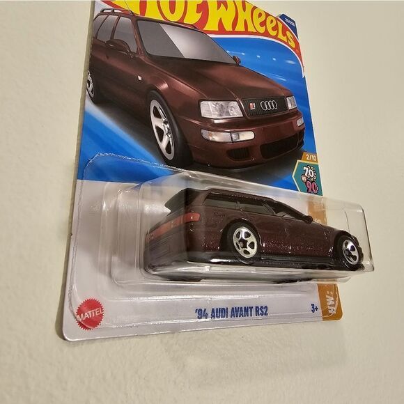 94 Audi Avant RS2 RS 2 Station Wagon Hot Wheels Factory Fresh 2024 Hotwheels - Picture 2 of 5
